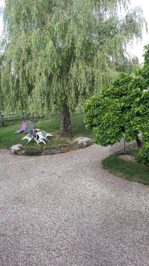 La Pastorale Bed and Breakfast La Puisaye Exteriör bild